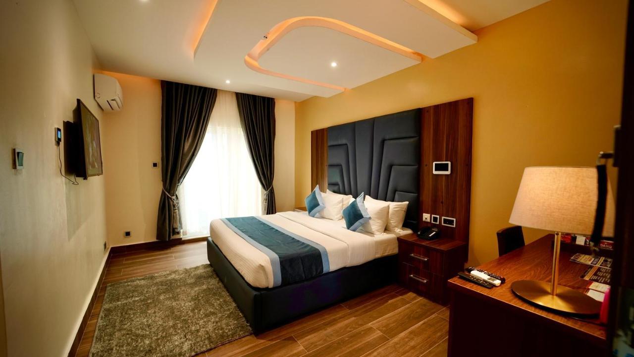 Watercress Hotels And Event Ікеджа Екстер'єр фото