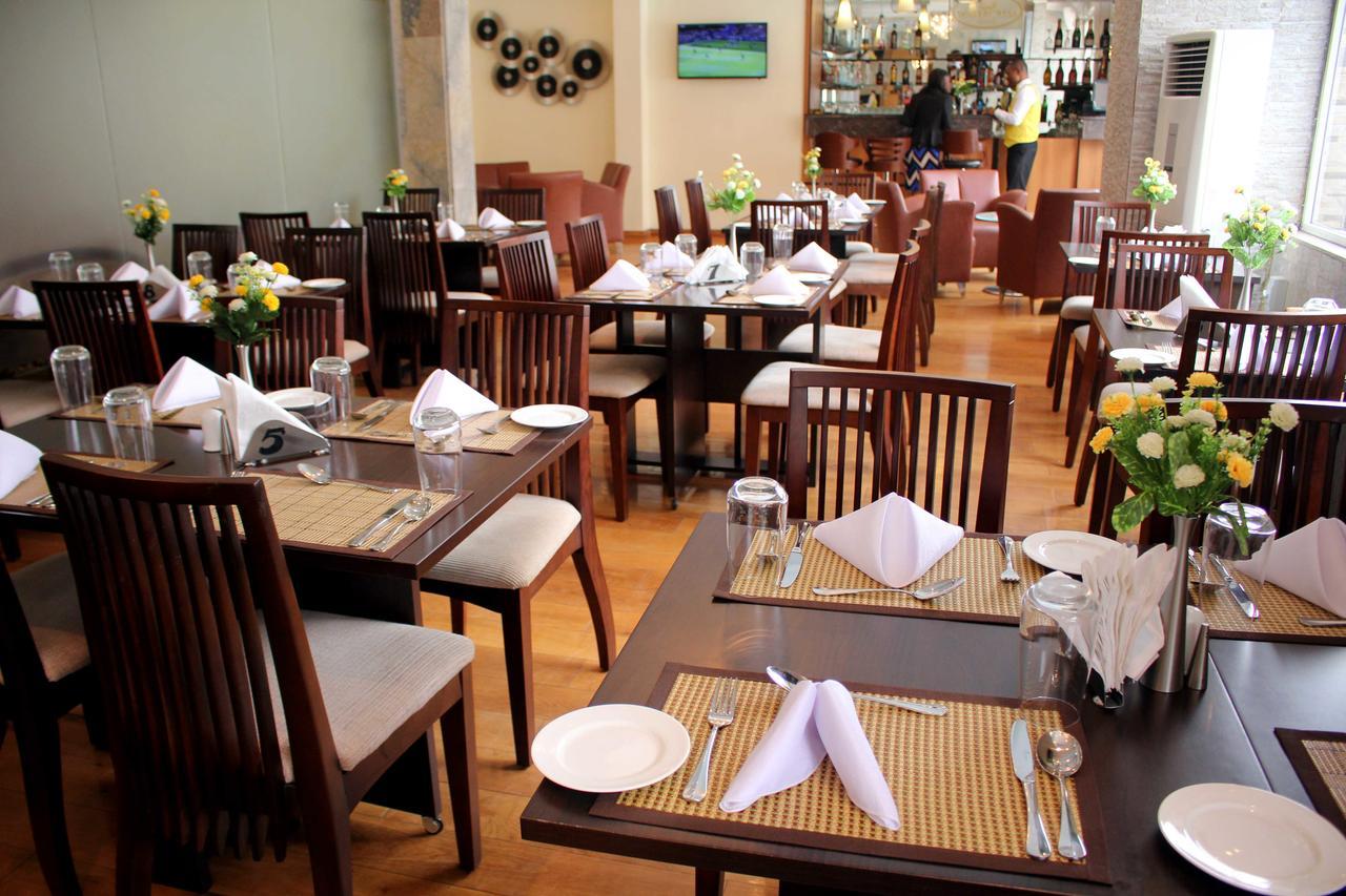 Watercress Hotels And Event Ікеджа Екстер'єр фото